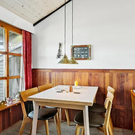 بيت للعطل 1 Bedroom Cozy In Munkebo