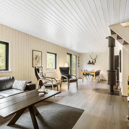 בית נופש Beautiful In With Kitchen גיב